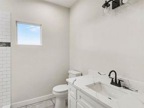 2705  12th Street , Fort Worth Texas 76111