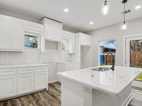 2705  12th Street , Fort Worth Texas 76111