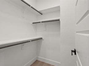 6112  Carlton Garret Street , Dallas Texas 75215