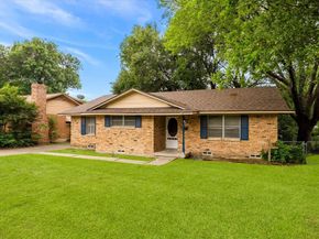 1240  Tosch Lane , Mesquite Texas 75149