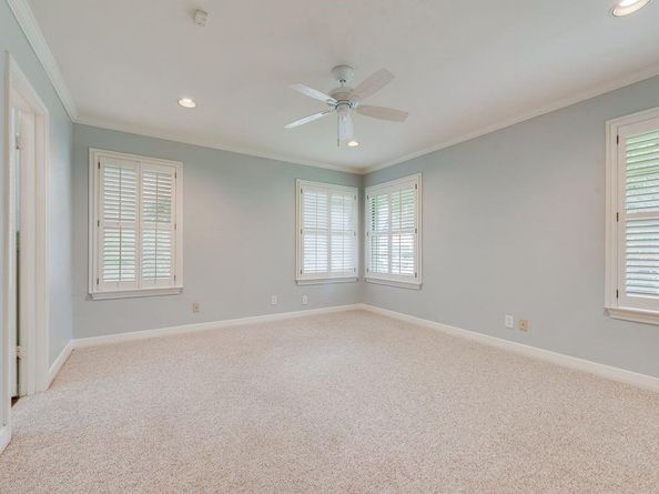 6727  Woodland Drive , Dallas Texas 75225