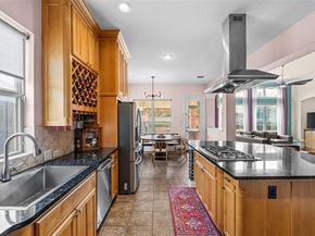 1005  High Hawk Trail , Euless Texas 76039