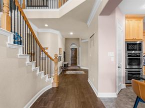 1005  High Hawk Trail , Euless Texas 76039