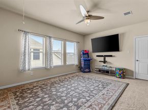 1005  High Hawk Trail , Euless Texas 76039