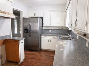1801  Robinwood Drive , Fort Worth Texas 76111