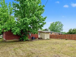 2333 S Lockhart Avenue , Dallas Texas 75228