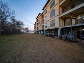 500  Waters Edge Drive  214, Lake Dallas Texas 75065