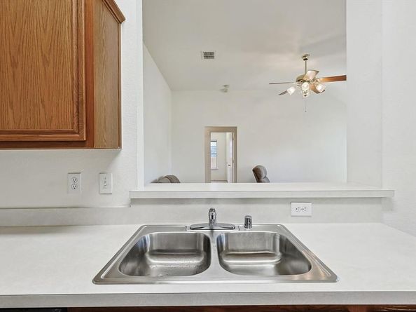 5424  Elk Ridge Drive , Watauga Texas 76137