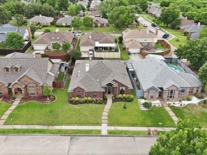 1304  Black Oak Drive , Carrollton Texas 75007