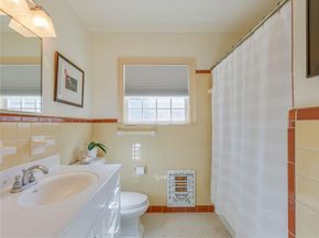 2500  Boyd Avenue , Fort Worth Texas 76109