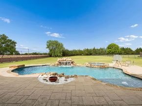 271  Dennis Bailey Lane , Heath Texas 75032