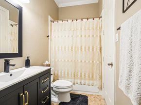 812  Moss Cliff Circle , McKinney Texas 75071
