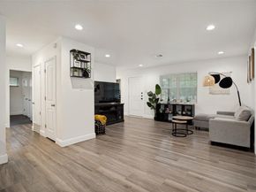 535  Northside Avenue , Lewisville Texas 75057