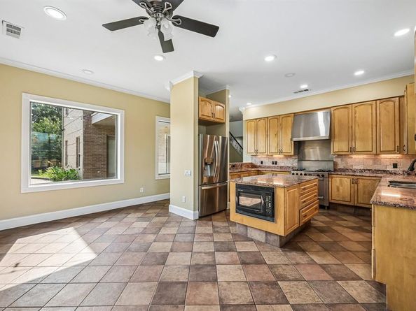 2237  High Country Drive , Carrollton Texas 75007