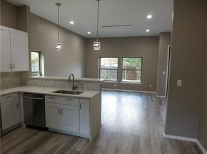 2240  Jackson Circle  B, Carrollton Texas 75006