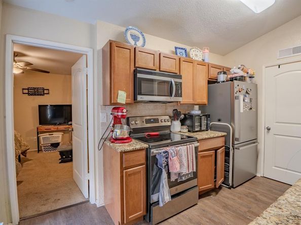 7105  Pineberry Road , Dallas Texas 75249