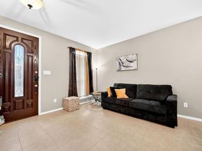 424  Castle Street , DeSoto Texas 75115
