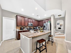 424  Castle Street , DeSoto Texas 75115