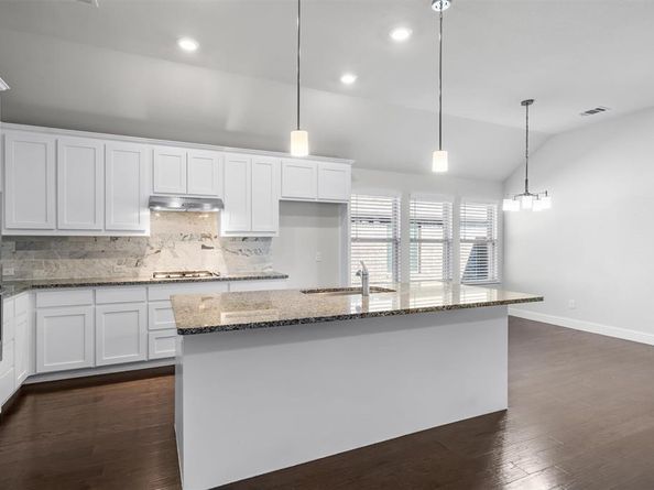 529  Overton Avenue , Celina Texas 75009