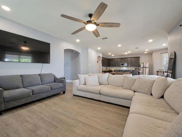 2309  Bray Village Drive , Denton Texas 76207