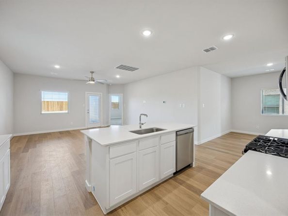 8353  Kingfisher Road , Aubrey Texas 76227
