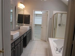 1712  Villa Court , Corinth Texas 76210