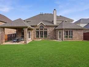 3048  Larreta  , Grand Prairie Texas 75054