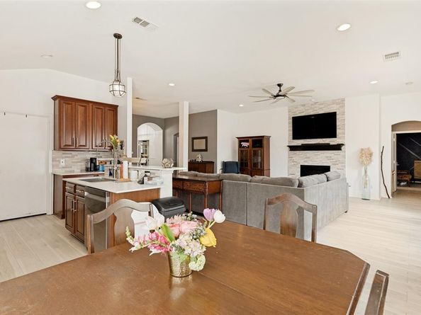 633  Bent Oak Drive , Fort Worth Texas 76131