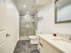 6004  White Rose Trail , Dallas Texas 75248