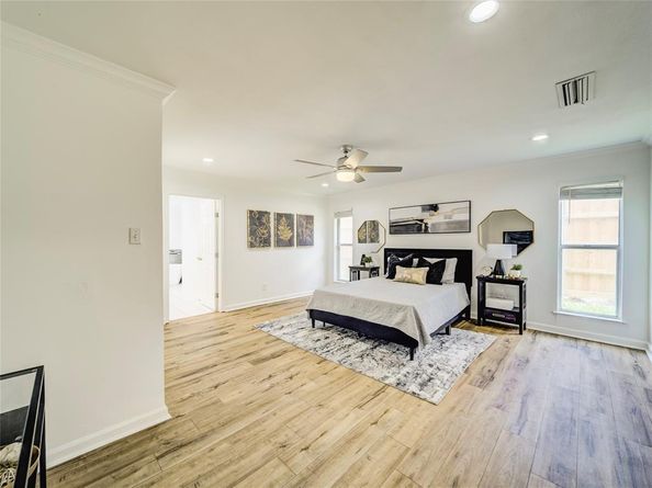 6004  White Rose Trail , Dallas Texas 75248