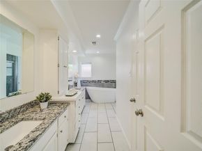 6004  White Rose Trail , Dallas Texas 75248