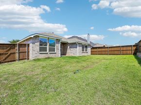 512  Stableford Street , Celina Texas 75009