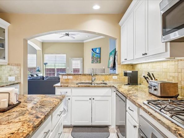 6118  Shoal Creek Trail , Garland Texas 75044