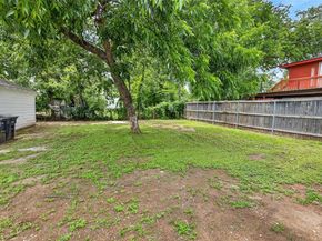 3220  Illinois Avenue , Fort Worth Texas 76110