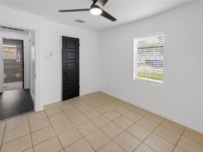 3220  Illinois Avenue , Fort Worth Texas 76110
