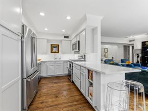 6110  Averill Way  A, Dallas Texas 75225