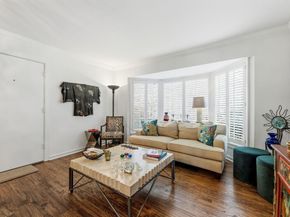 6110  Averill Way  A, Dallas Texas 75225