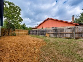 2921  Hitson Lane , Fort Worth Texas 76112