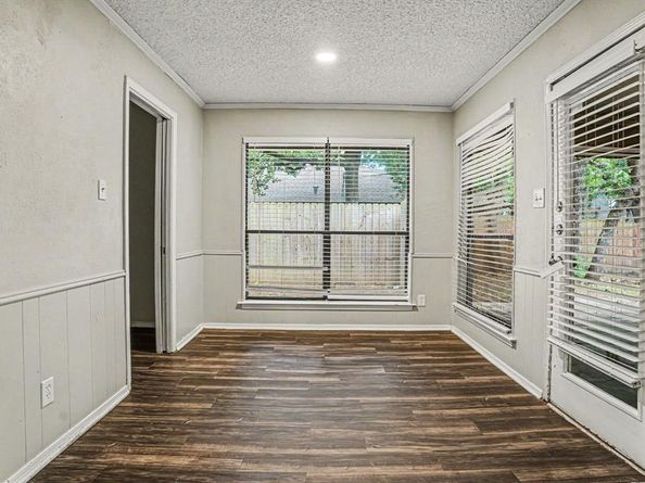 5110  River Ridge Road , Arlington Texas 76017