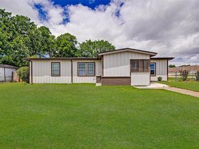 5700  Lenore Street , Fort Worth Texas 76134