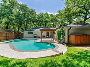 1800  Holm Oak Street , Arlington Texas 76012