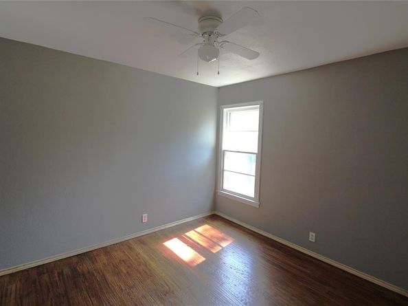 4454  Pleasant Street , Fort Worth Texas 76115