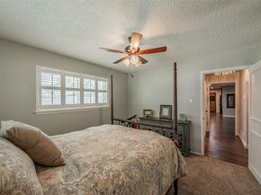 1806  Hilltop Lane , Pantego Texas 76013