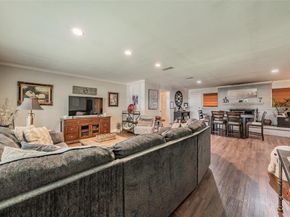 1806  Hilltop Lane , Pantego Texas 76013