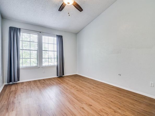 3635  Garden Brook Drive  10100, Farmers Branch Texas 75234
