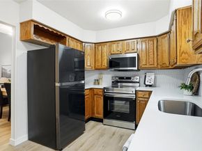 300  Lamesa Court , Irving Texas 75063