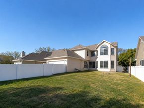 10110  Lakeview Drive , Providence Village Texas 76227