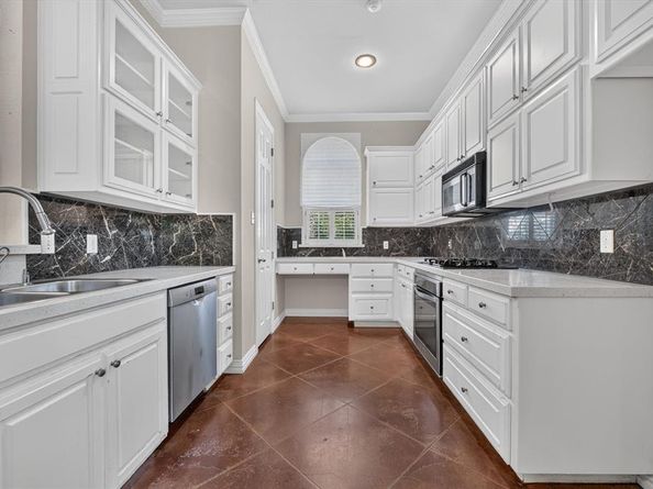 5027  Pershing Avenue , Fort Worth Texas 76107