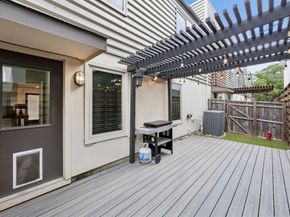 1833  Euclid Avenue  5, Dallas Texas 75206