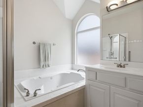 917  Water Oak Drive , Grapevine Texas 76051